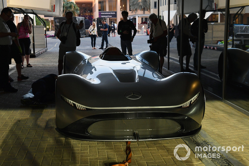Le concept Mercedes-Benz, EQ Silver Arrow