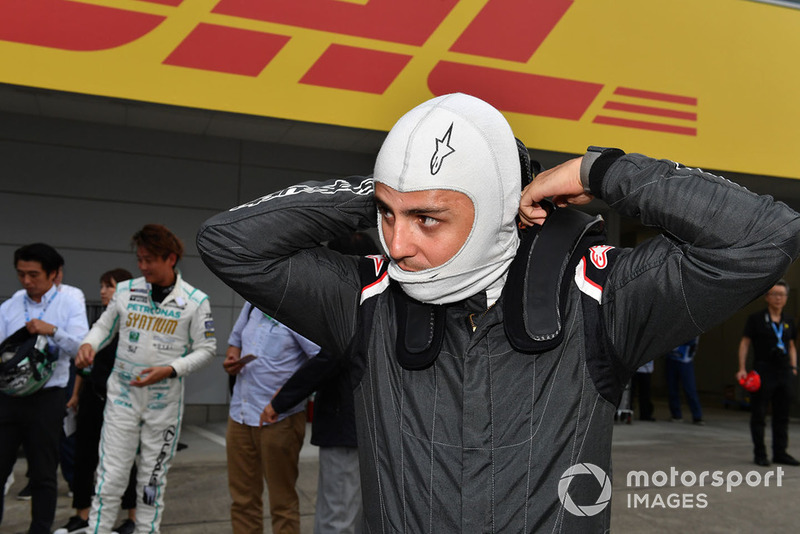 Felipe Massa tijdens een Legends-demo op Suzuka