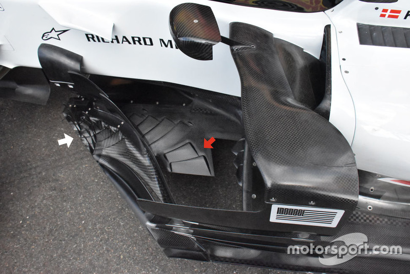 Fond plat de la Haas F1 Team VF-18