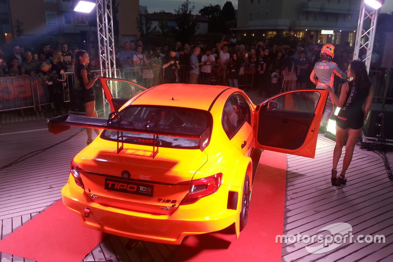 Presentazione Fiat Tipo TCR