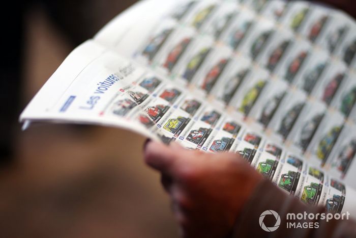 Le Mans car guide in the newspapers 