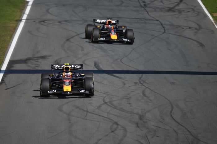 Max Verstappen, Red Bull Racing, Yuki Tsunoda, Red Bull Racing Team