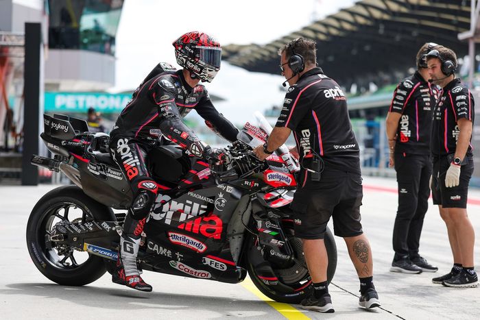Лоренцо Савадори, Aprilia Racing