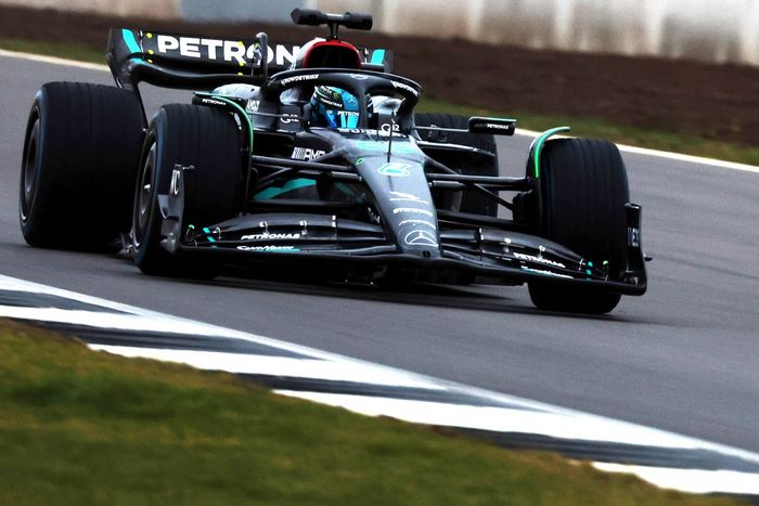 George Russell, Mercedes W14