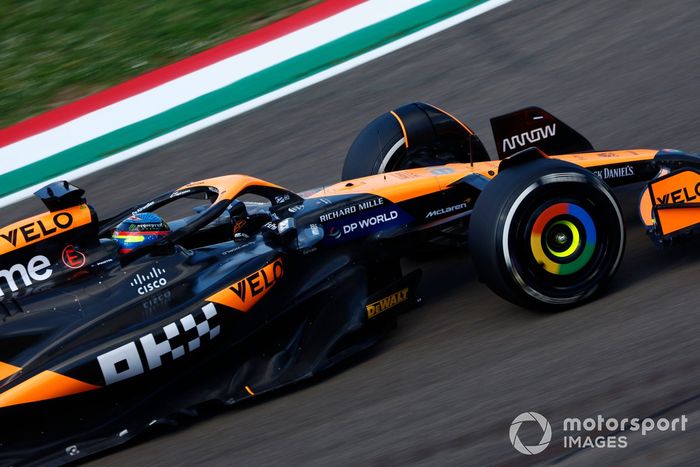Oscar Piastri, McLaren MCL38