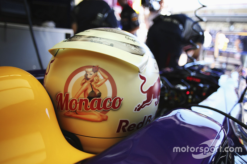 Casco de Sebastian Vettel, Red Bull Racing