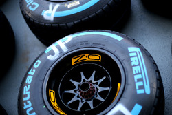 Pirelli tyres