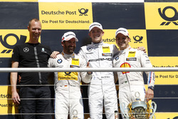 Podium: 2e Timo Glock, BMW Team RMG, BMW M4 DTM; 1e Paul Di Resta, Mercedes-AMG Team HWA, Mercedes-A