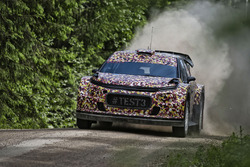 Крис Мик тестирует Citroën C3 WRC 2017