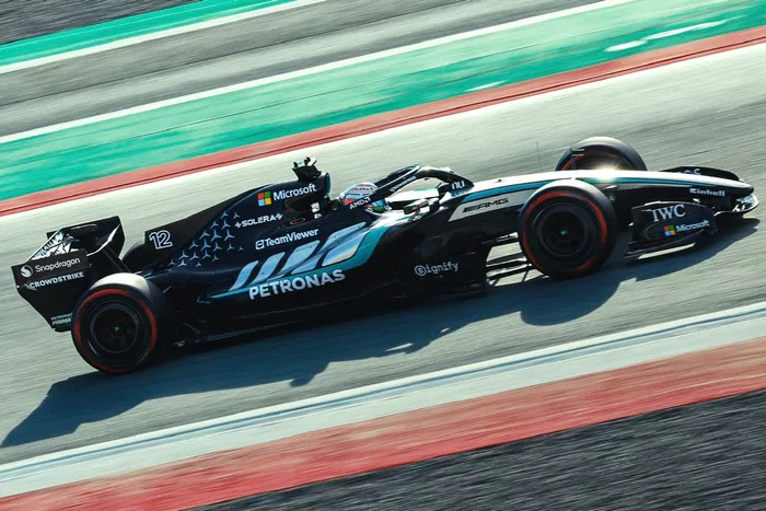 アンドレア・キミ・アントネッリ、メルセデス W17  
