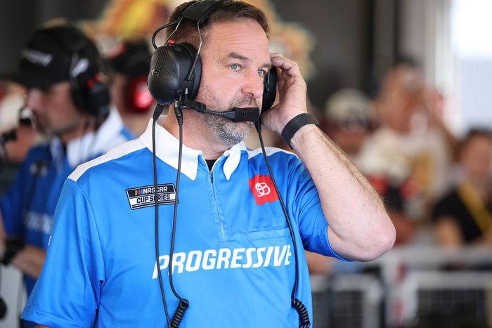 Crew chief Chris Gayle