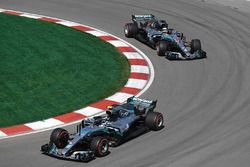 Valtteri Bottas, Mercedes-AMG F1 W09 and Lewis Hamilton, Mercedes-AMG F1 W09