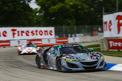 #86 Michael Shank Racing con Curb-Agajanian Acura NSX, GTD: Katherine Legge, Mario Farnbacher