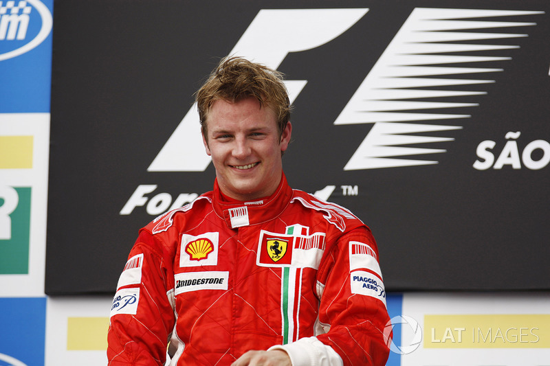 Kimi Raikkonen (10 victorias)