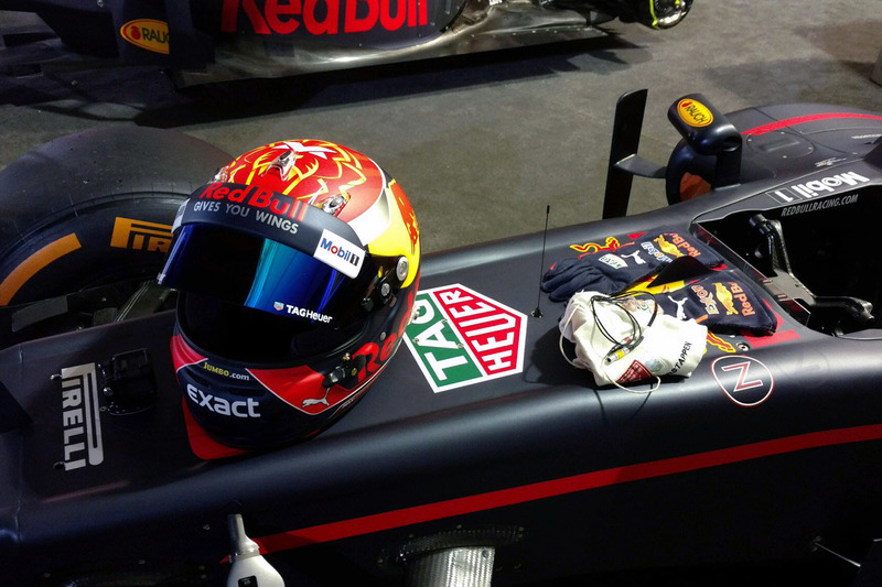 Max Verstappen, Red Bull Racing helmet