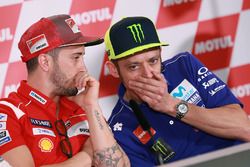 Andrea Dovizioso, Ducati Team, Valentino Rossi, Yamaha Factory Racing