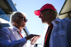 Bernie Ecclestone, Fahri Direktör, Formula 1 ve Jacques Villeneuve