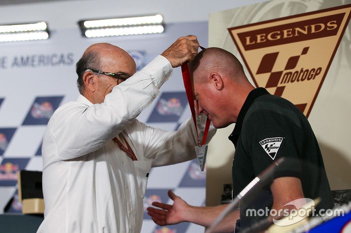 Carmelo Ezpeleta, CEO de Dorna Sports, Kenny Roberts Jr.