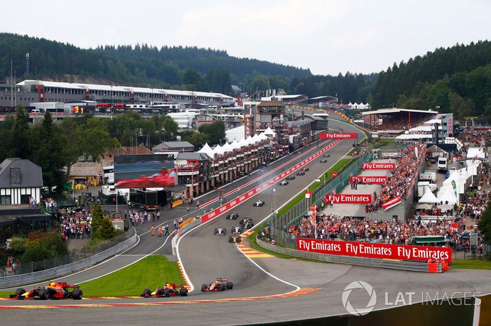 Max Verstappen, Red Bull Racing RB13, Daniel Ricciardo, Red Bull Racing RB13, Fernando Alonso, McLaren MCL32, Nico Hulkenberg, Renault Sport F1 Team RS17, Esteban Ocon, Sahara Force India F1 VJM10, Sergio Perez, Sahara Force India F1 VJM10. Kevin Magnussen