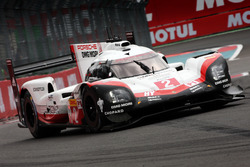#2 Porsche Team Porsche 919 Hybrid: Тімо Бернхард, Ерл Бембер, Брендон Хартлі