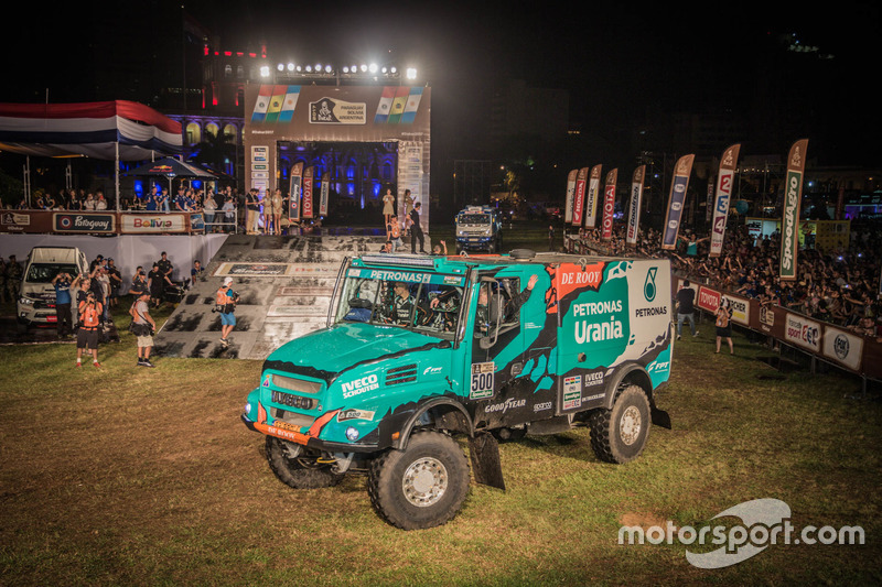 #500 Team De Rooy, IVECO: Gerard De Rooy, Moises Torrallardona, Darek Rodewald