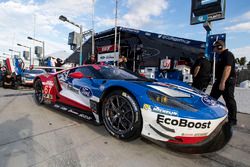 #67 Chip Ganassi Racing Ford GT: Ryan Briscoe, Richard Westbrook, Scott Dixon