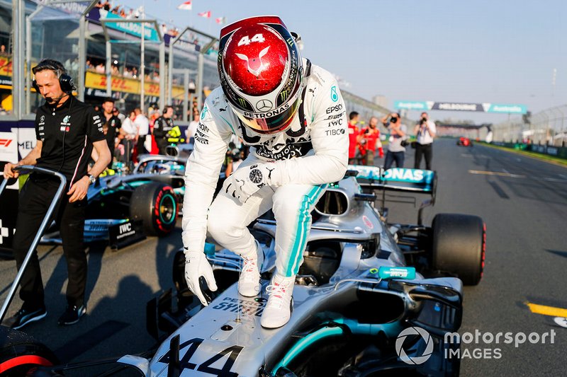 Lewis Hamilton, Mercedes AMG F1, celebrates pole position