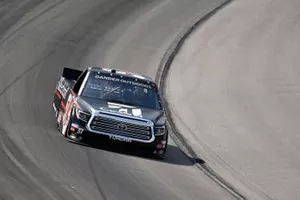 Greg Biffle, Kyle Busch Motorsports, Toyota Tundra Cessna