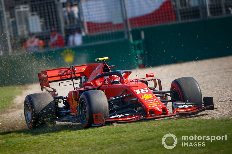 Charles Leclerc, Ferrari SF90 runs wide