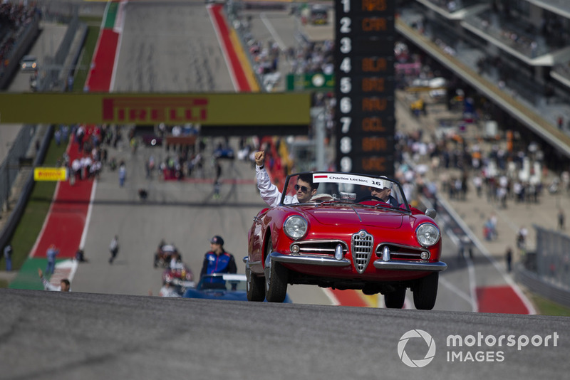 Charles Leclerc, Sauber on the drivers parade 