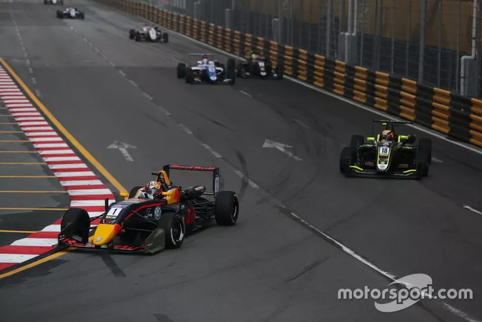 Dan Ticktum, Motopark Academy