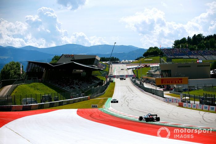 Lance Stroll, Aston Martin AMR21, Fernando Alonso, Alpine A521