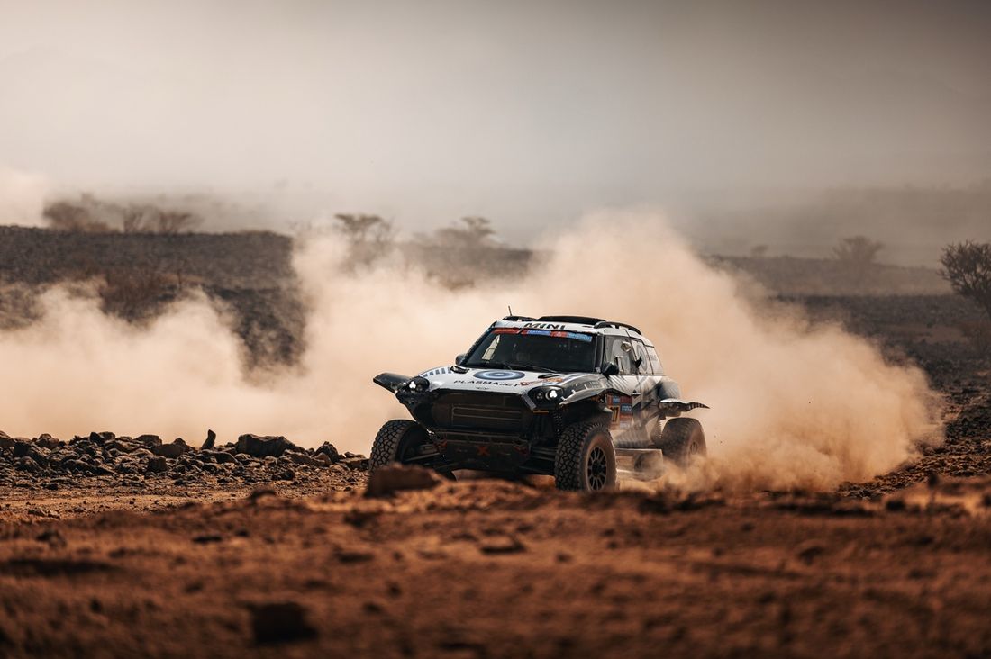 #217 X-Raid Mini JCW Team Mini: Denis Krotov, Konstantin Zhiltsov