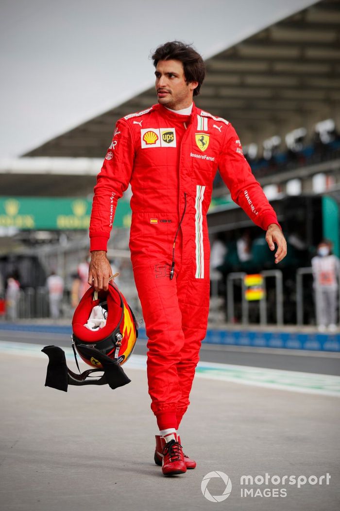 Carlos Sainz Jr., Ferrari