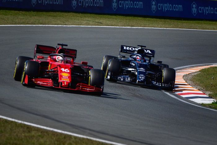 Charles Leclerc, Ferrari SF21, Yuki Tsunoda, AlphaTauri AT02