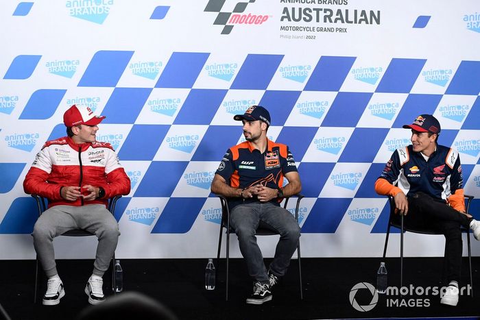 Izan Guevara, Miguel Oliveira, Red Bull KTM Factory Racing, Marc Márquez, Repsol Honda Team