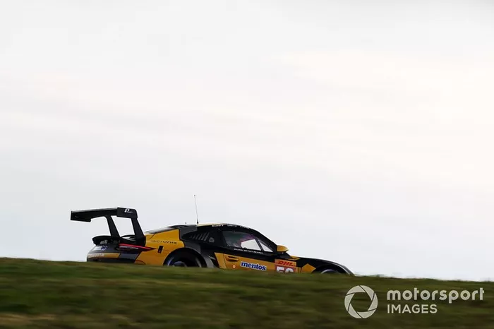 #56 Team Project 1 Porsche 911 RSR: Egidio Perfetti, Laurents Horr, Matteo Cairoli 