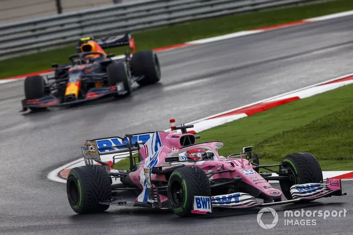Sergio Pérez, Racing Point RP20, Alex Albon, Red Bull Racing RB16