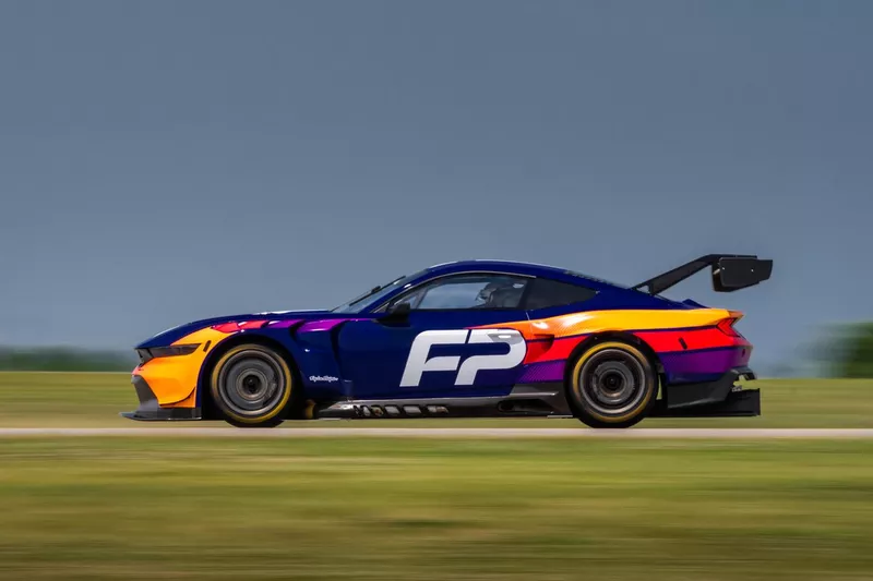 フォード・マスタングGT3