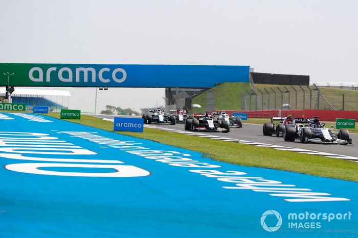 Daniil Kvyat, AlphaTauri AT01, Antonio Giovinazzi, Alfa Romeo Racing C39