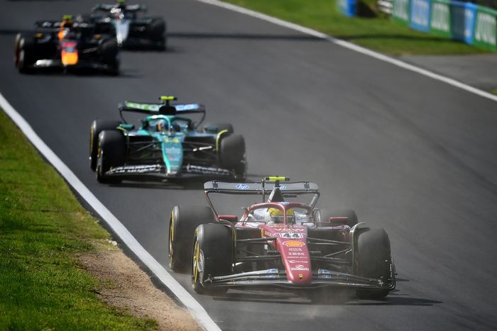 Lewis Hamilton, Ferrari, Fernando Alonso, Aston Martin Racing, Yuki Tsunoda, Tim Red Bull Racing