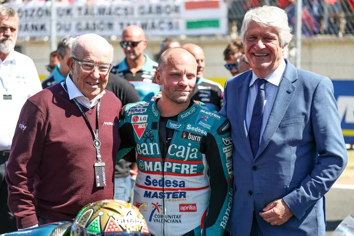 Carmelo Ezpeleta, CEO Dorna Sports, Gabor Talmacsi and FIM President Jorge Viegas 