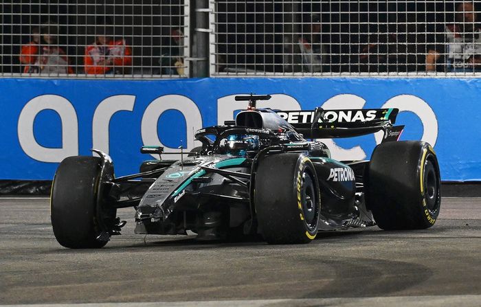 George Russell, accidente de Mercedes
