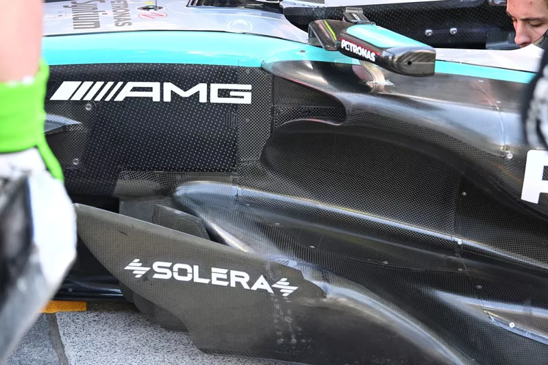 Mercedes W15 détail