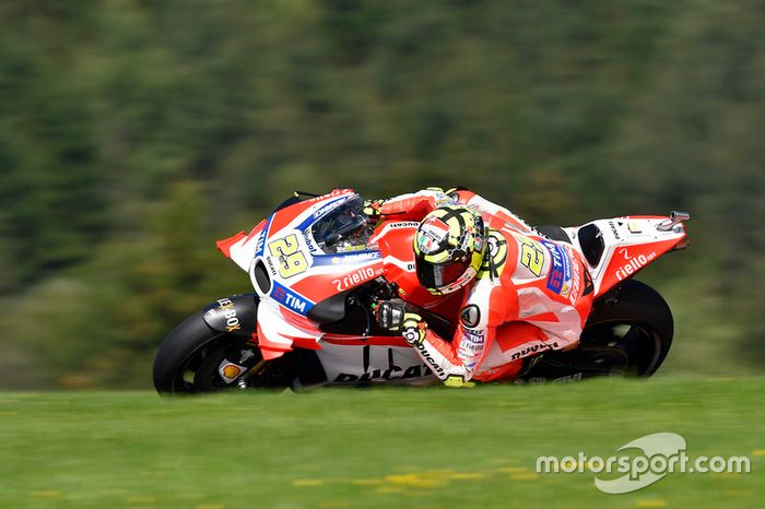 2016: Andrea Iannone (Ducati) mit 1:23,142 Minuten