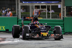 Данііл Квят, Scuderia Toro Rosso STR11
