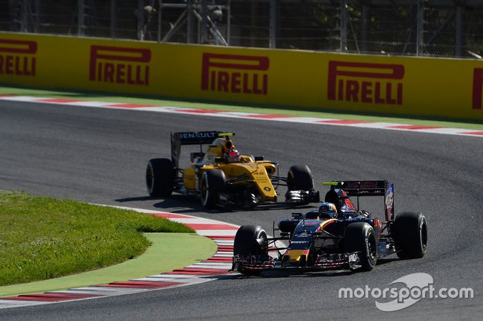 Carlos Sainz Jr., Scuderia Toro Rosso STR11