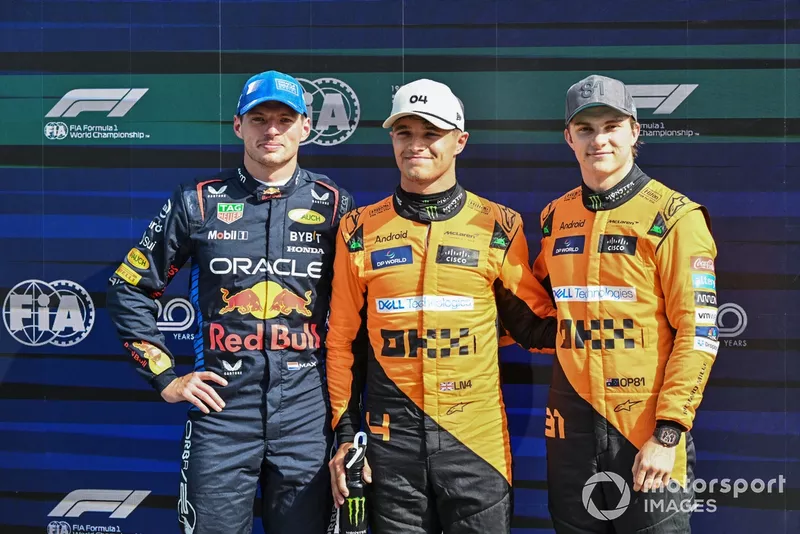 Trois premiers qualifiés Max Verstappen, Red Bull Racing, pole man Lando Norris, McLaren F1 Team, Oscar Piastri, McLaren F1 Team