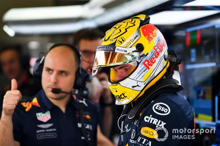 El casco de Max Verstappen, Red Bull Racing RB15, para el GP de Austria