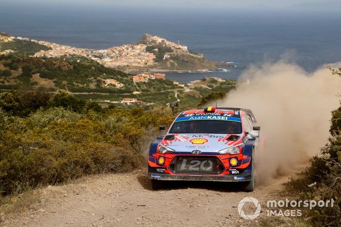 Thierry Neuville, Nicolas Gilsoul, Hyundai Motorsport Hyundai i20 Coupe WRC